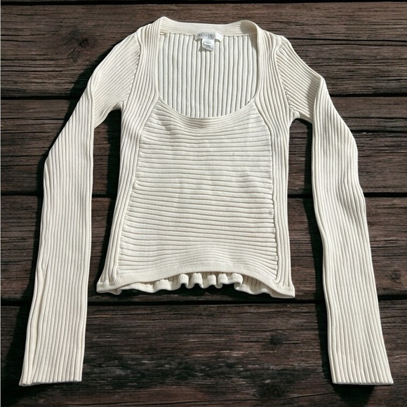 White House Black Market Tops - White House Black Market long sleeve scoop neckline ribbed top sz Large